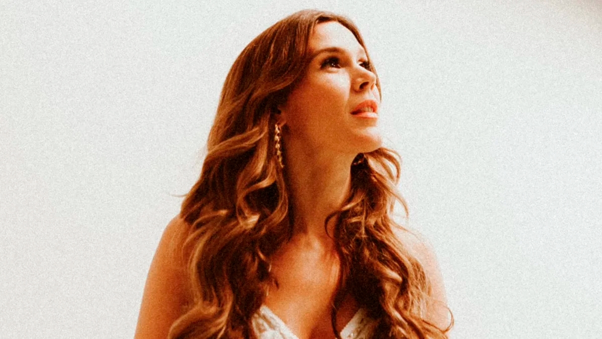 Joss Stone anuncia três shows da turnê Ellipsis no Brasil; veja os valores