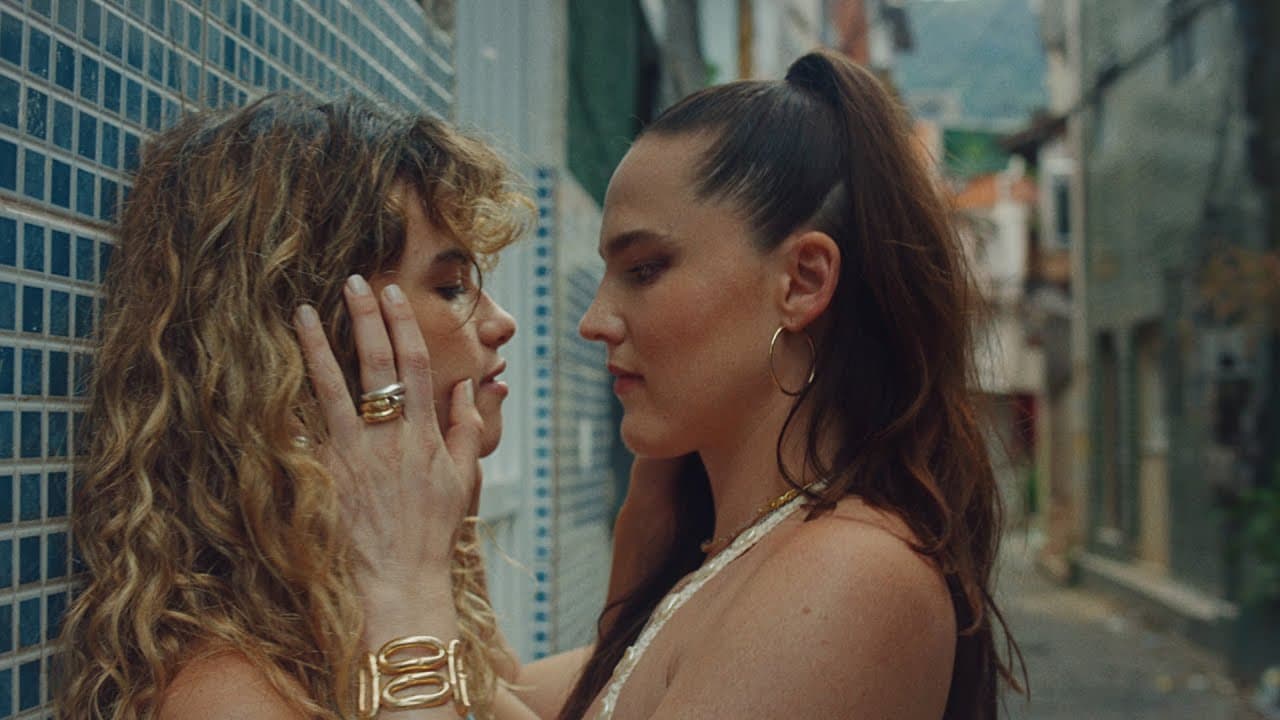 SOFI TUKKER - Jacaré (Official Video) [Ultra Records]