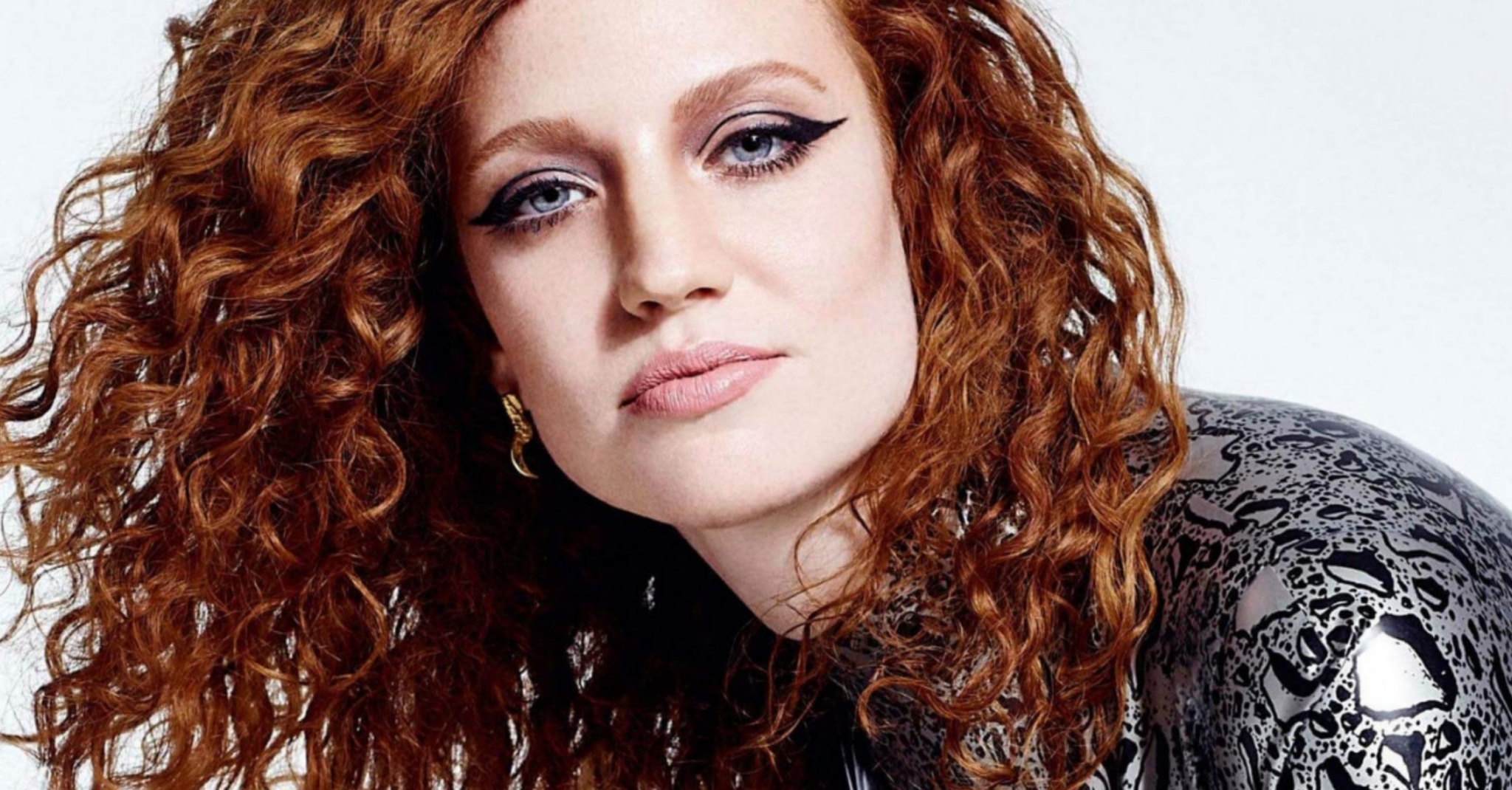 Jess Glynne, Dua Lipa e Anne-Marie lideram a lista de indicados ao BRIT Awards 2019; confira a lista completa!