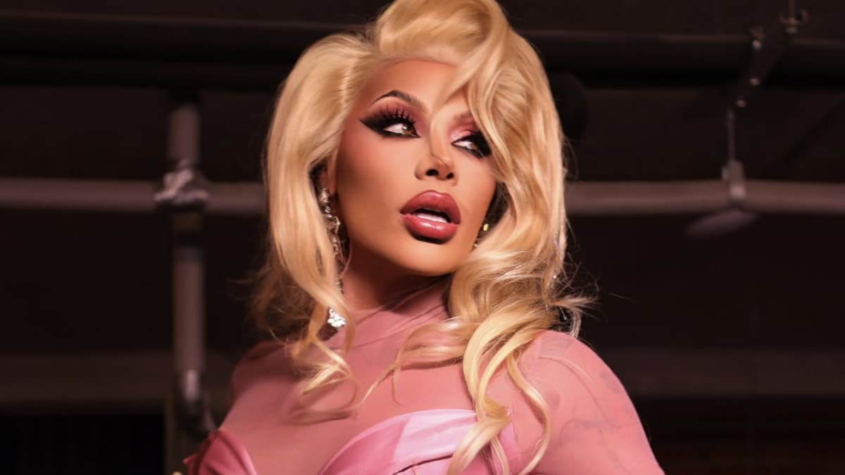 Grag Queen assina contrato inédito com a Warner Music Group